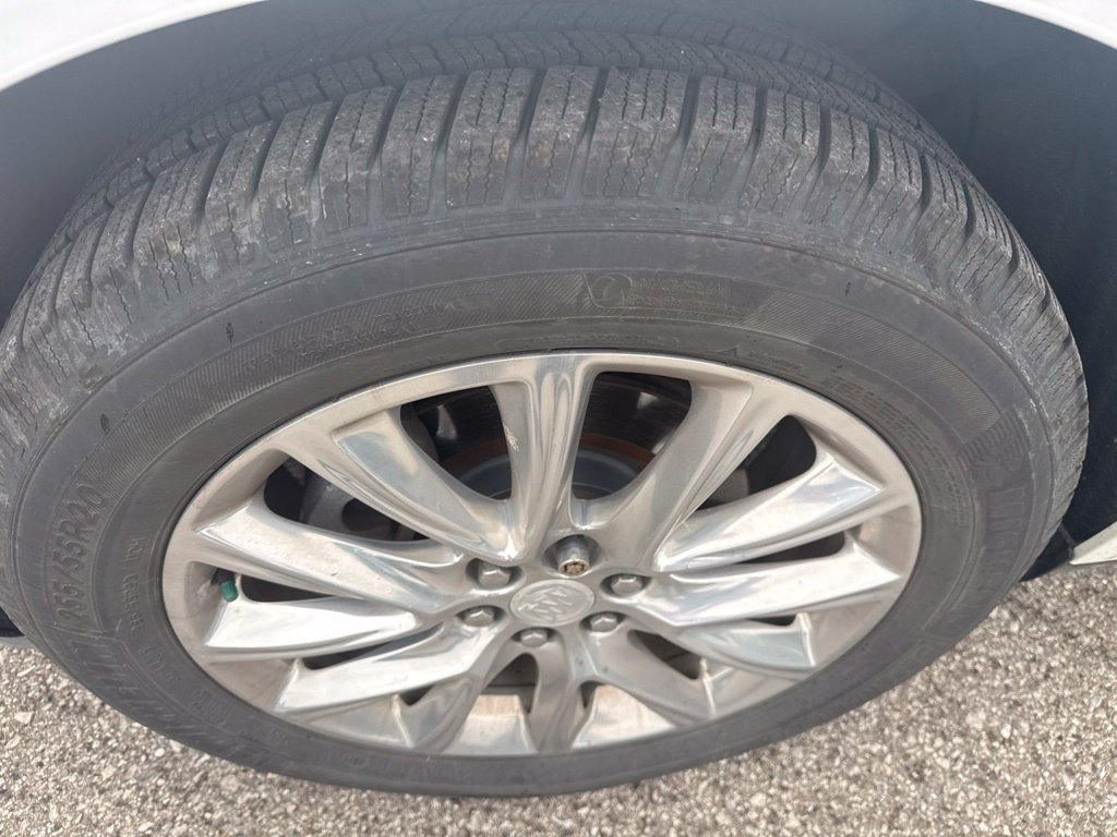 Used 2019 Buick Enclave Premium w/ Experience Buick Package AWD/4WD image 14