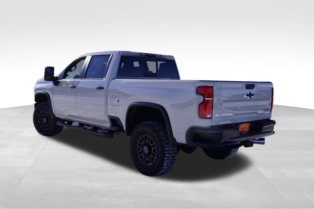 New 2026 Chevrolet Silverado 2500 ZR2 AWD/4WD image 5