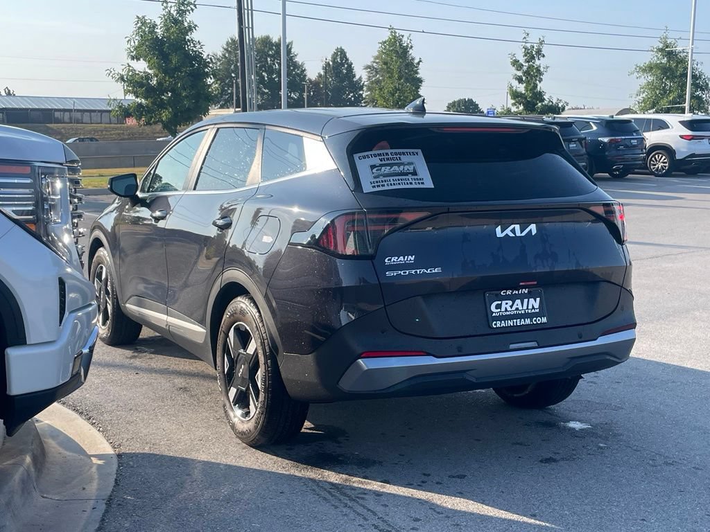 New 2026 Kia Sportage LX w/ LX Convenience Package FWD image 5
