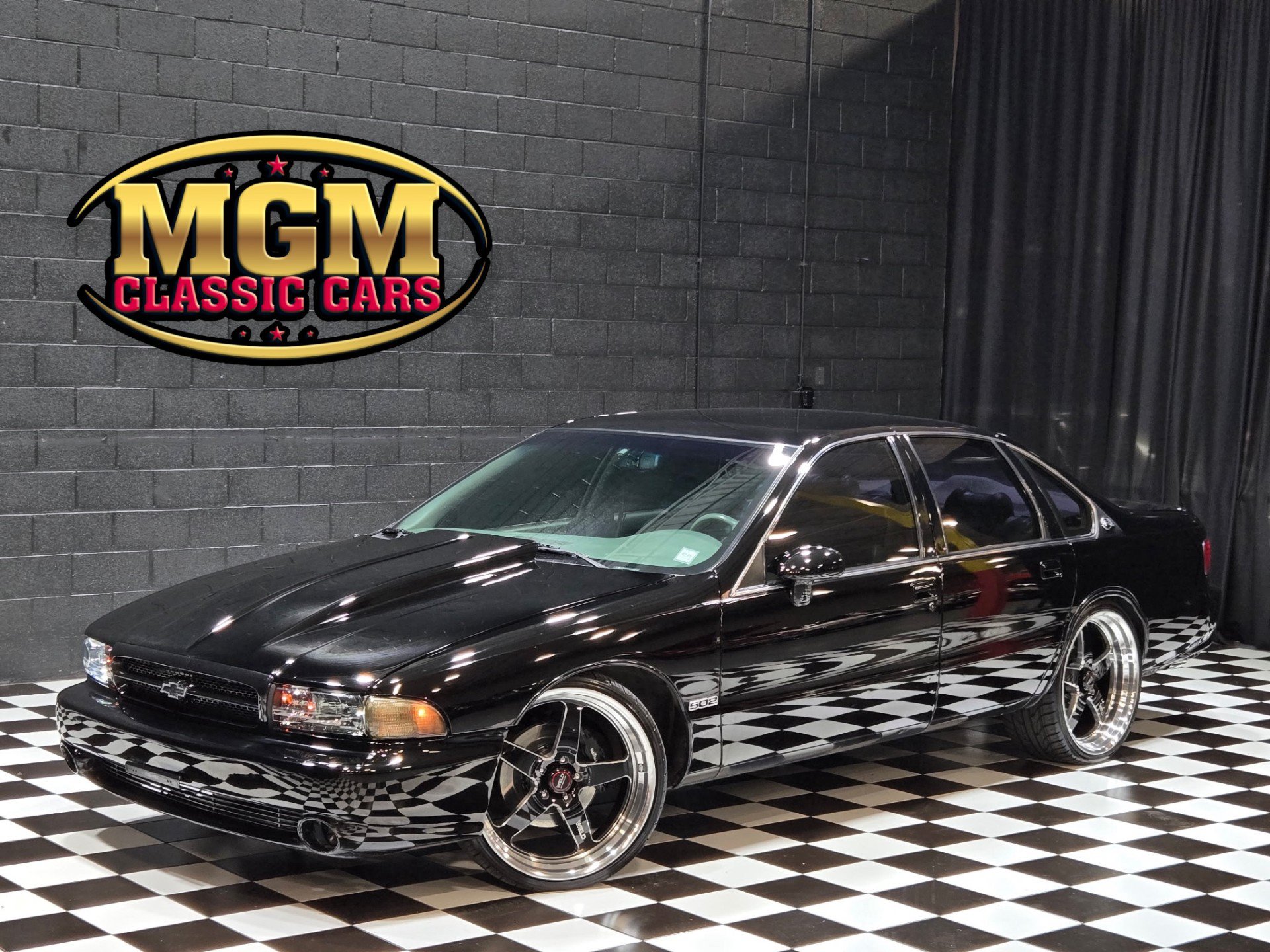 Used 1994 Chevrolet Impala SS RWD image 1