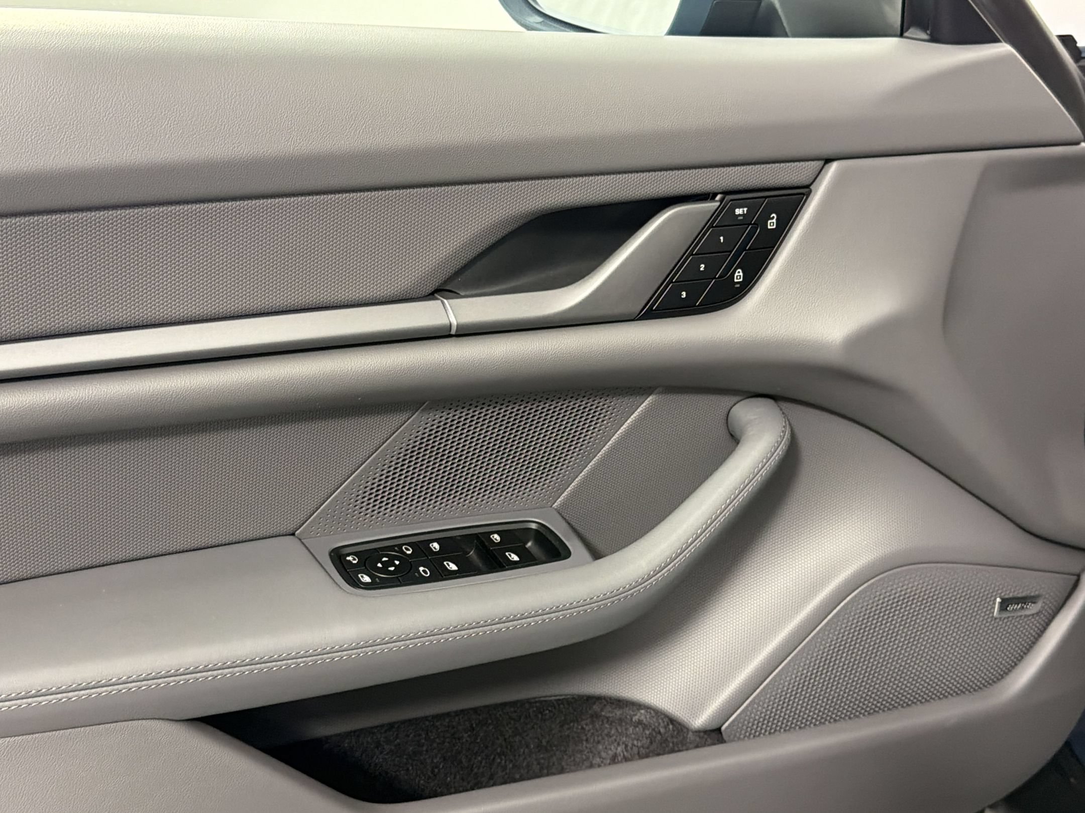 New 2026 Porsche Taycan AWD/4WD image 15