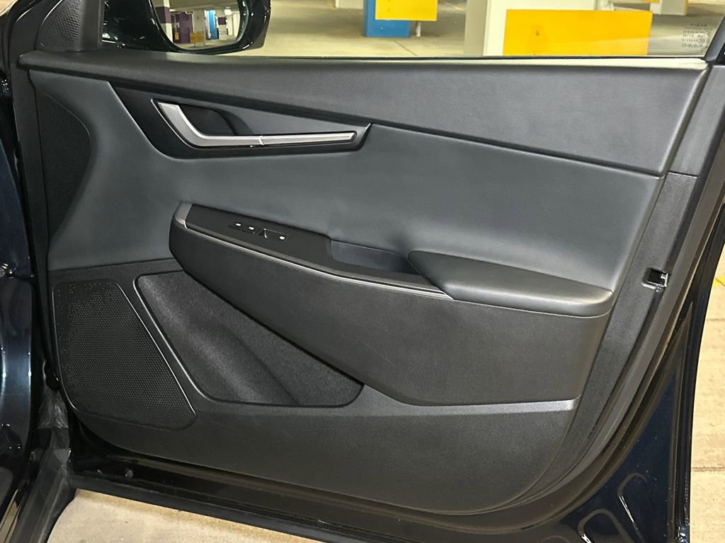 Certified 2024 Kia EV6 Light image 13