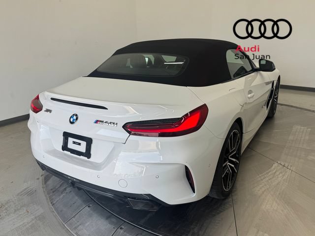 Used 2025 BMW Z4 M40i w/ Premium Package RWD image 35
