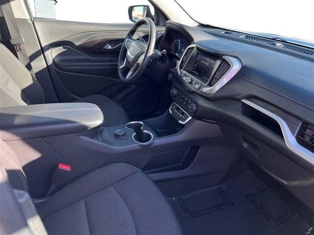 Used 2024 GMC Terrain SLE FWD image 20