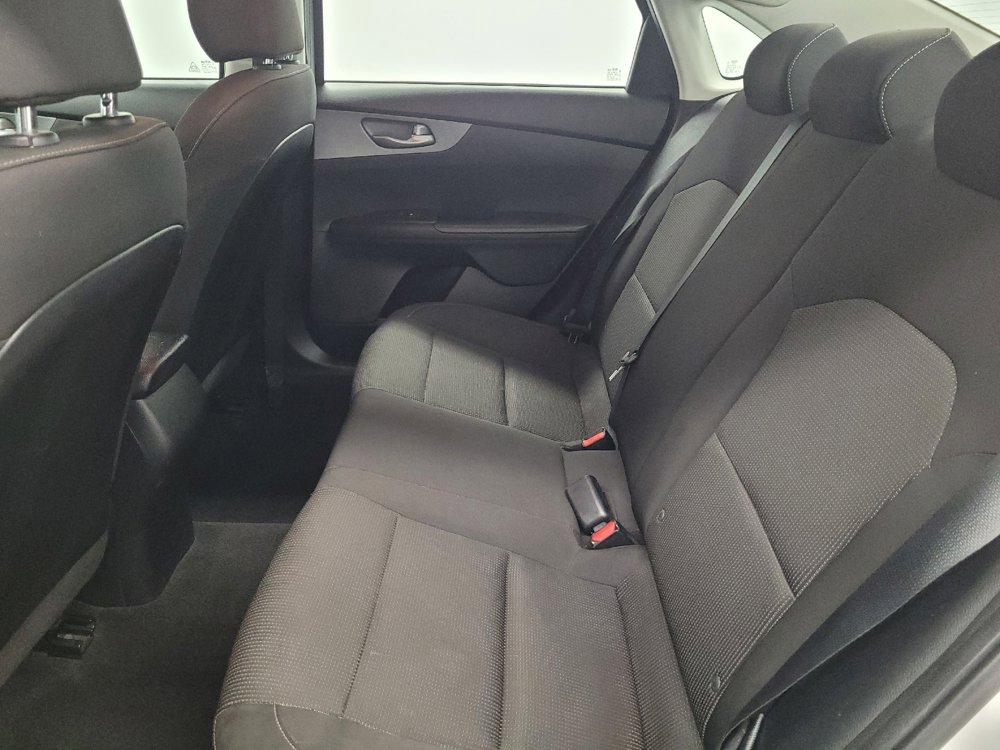 Used 2019 Kia Forte LXS image 18