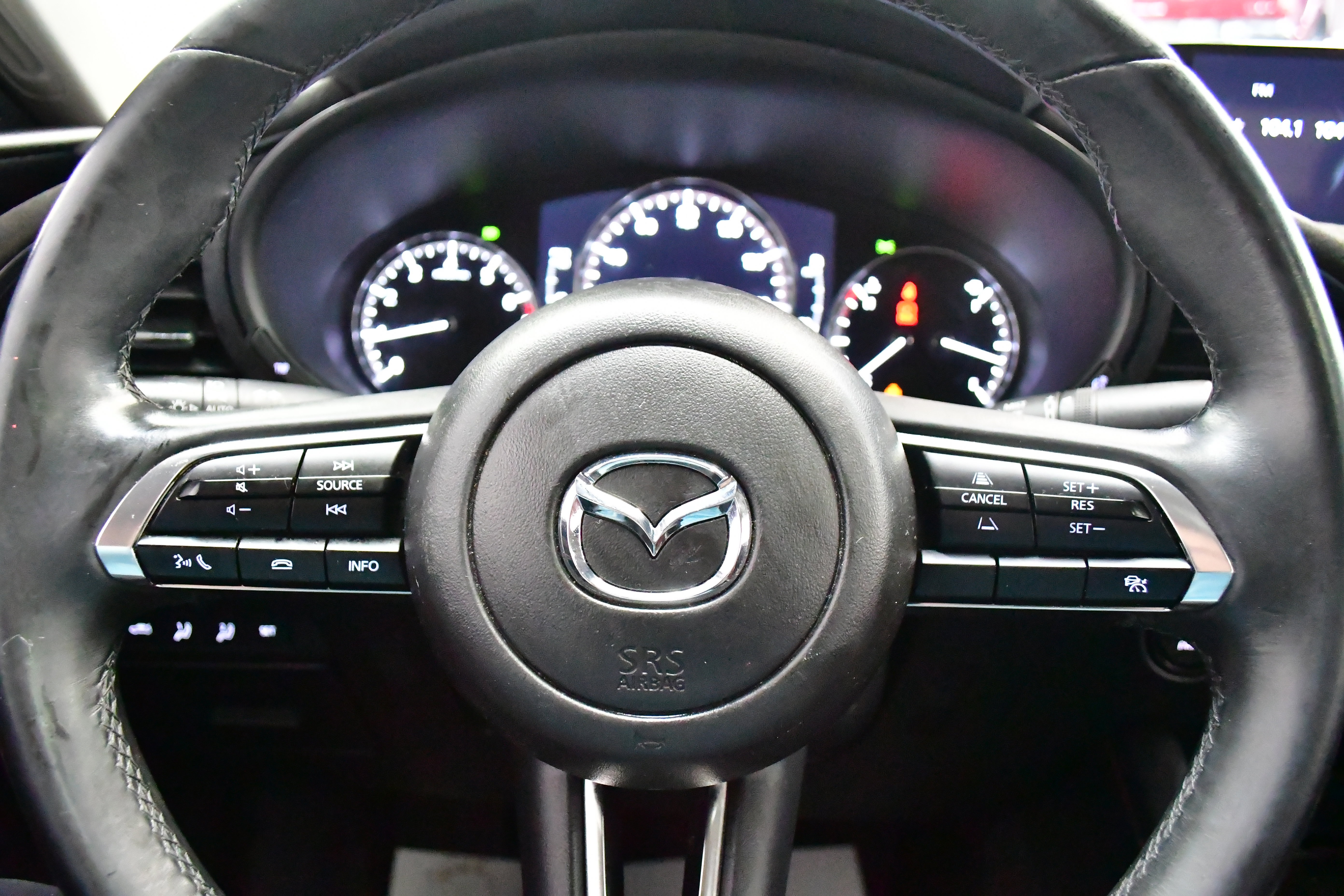 Used 2024 MAZDA MAZDA3 s image 37