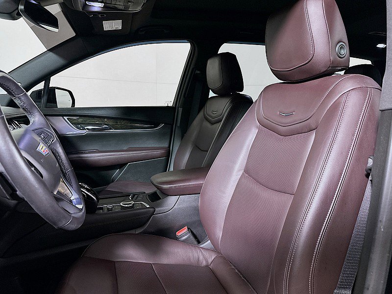 Used 2020 Cadillac XT6 Premium Luxury image 13