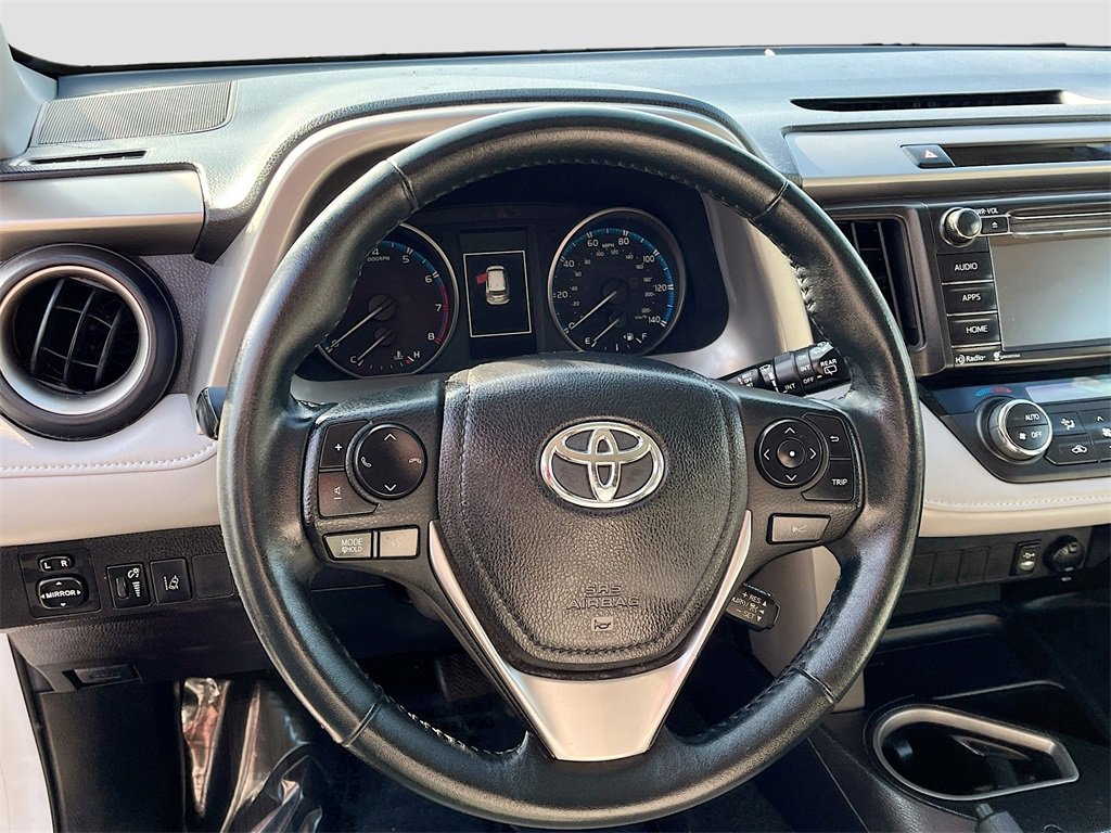 Used 2018 Toyota RAV4 Adventure image 11