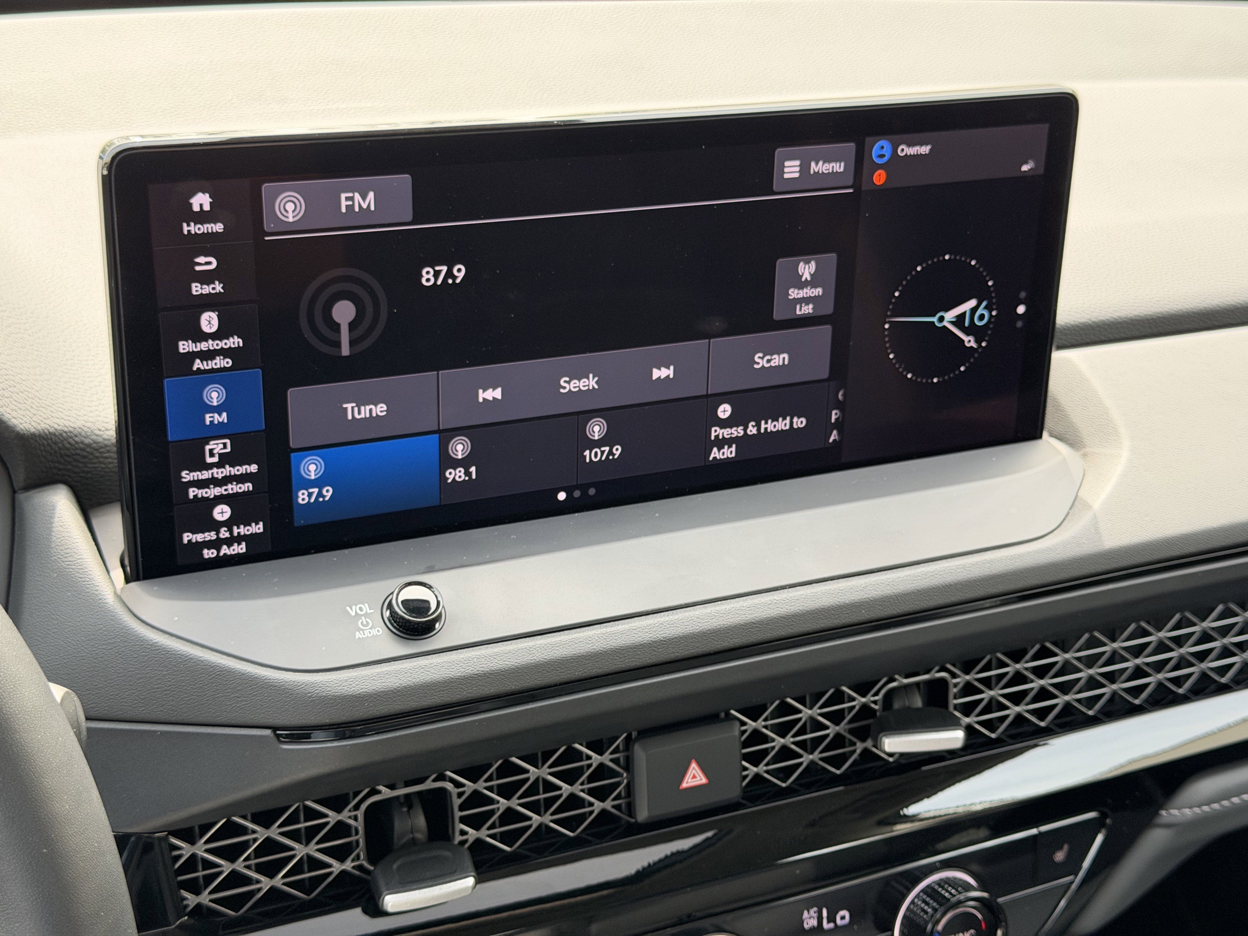 Used 2023 Honda Accord EX-L image 21