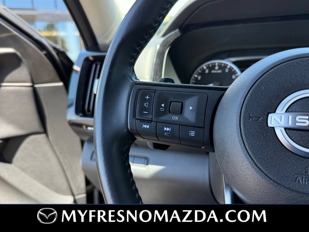 Used 2022 Nissan Pathfinder SV FWD image 20