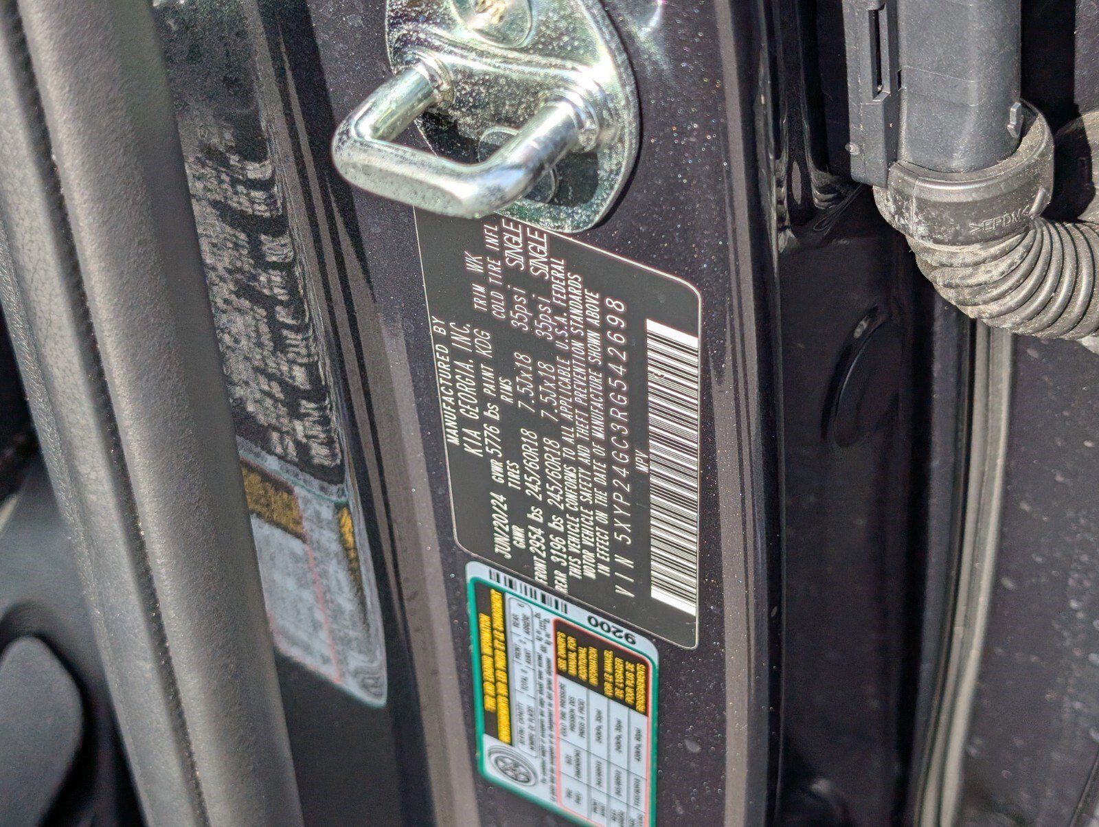 Certified 2024 Kia Telluride LX image 34