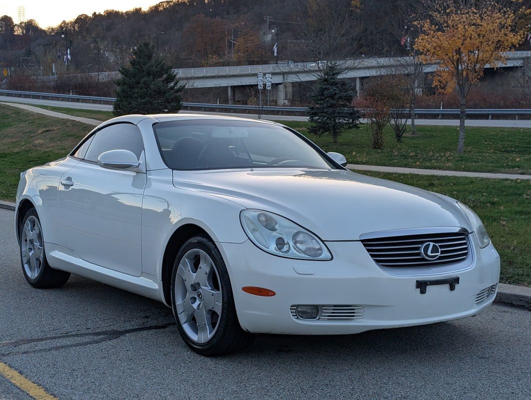 Used 2003 Lexus SC 430 Convertible image 4