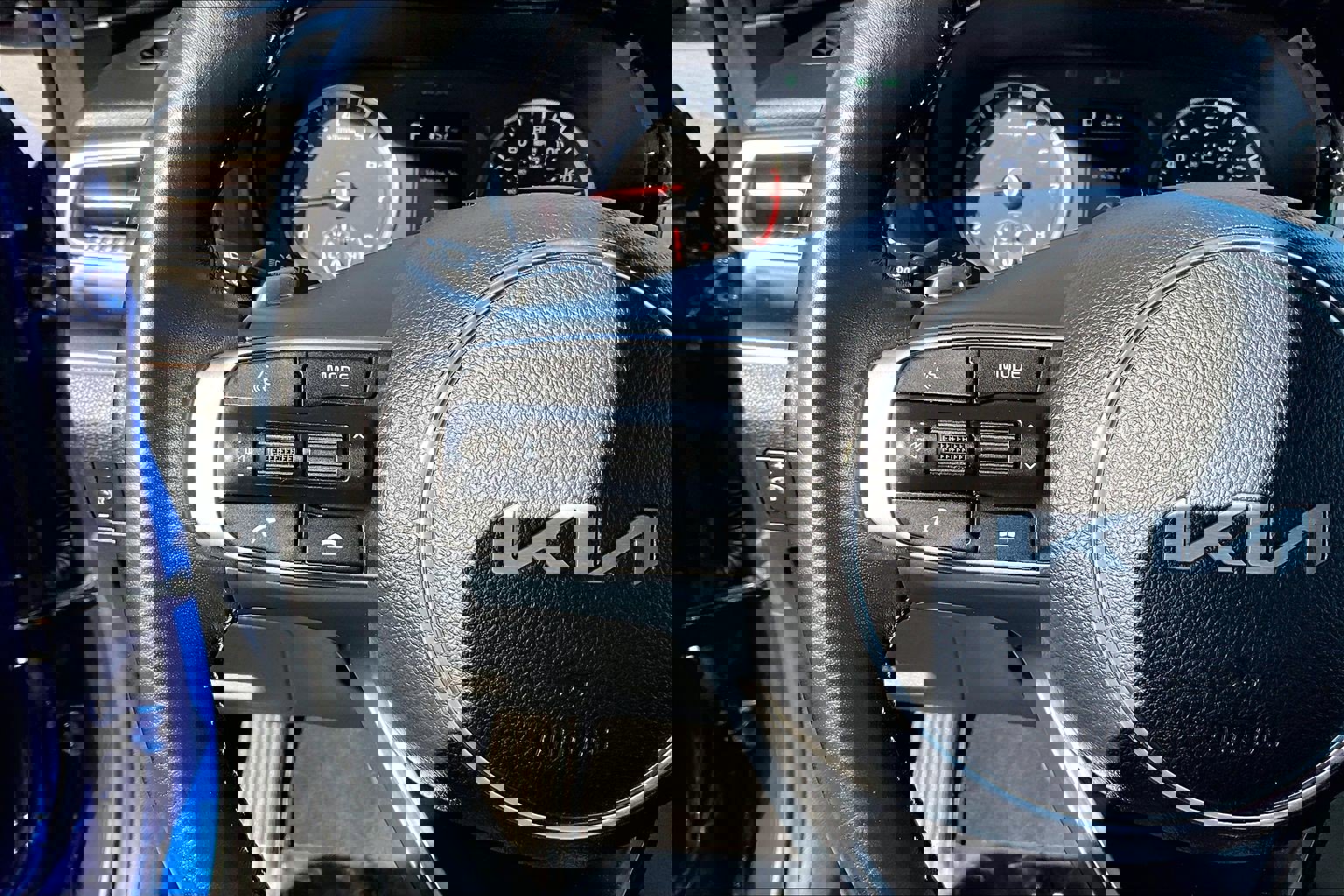 Used 2024 Kia K5 GT image 12