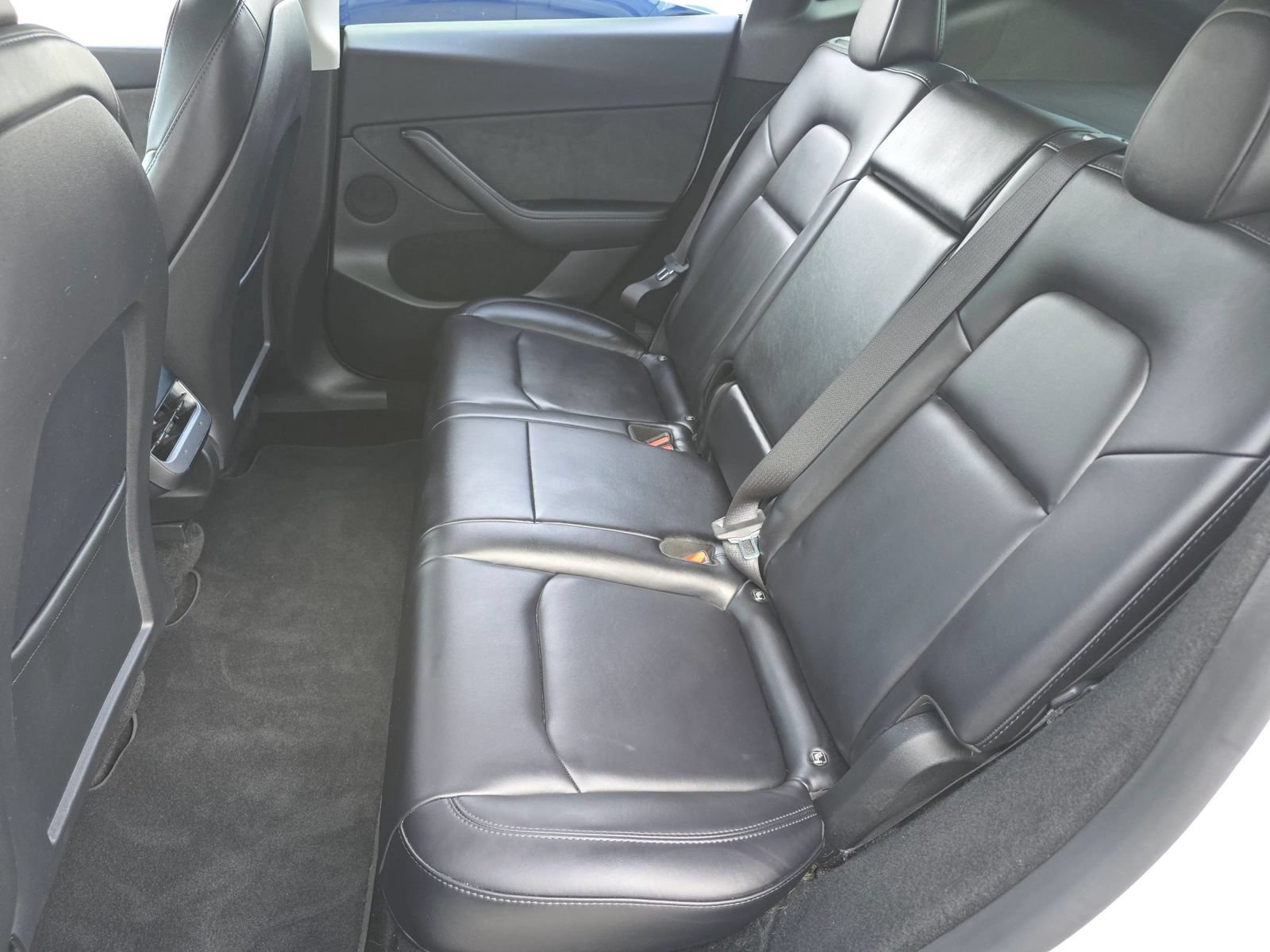 Used 2023 Tesla Model Y Long Range AWD/4WD image 34