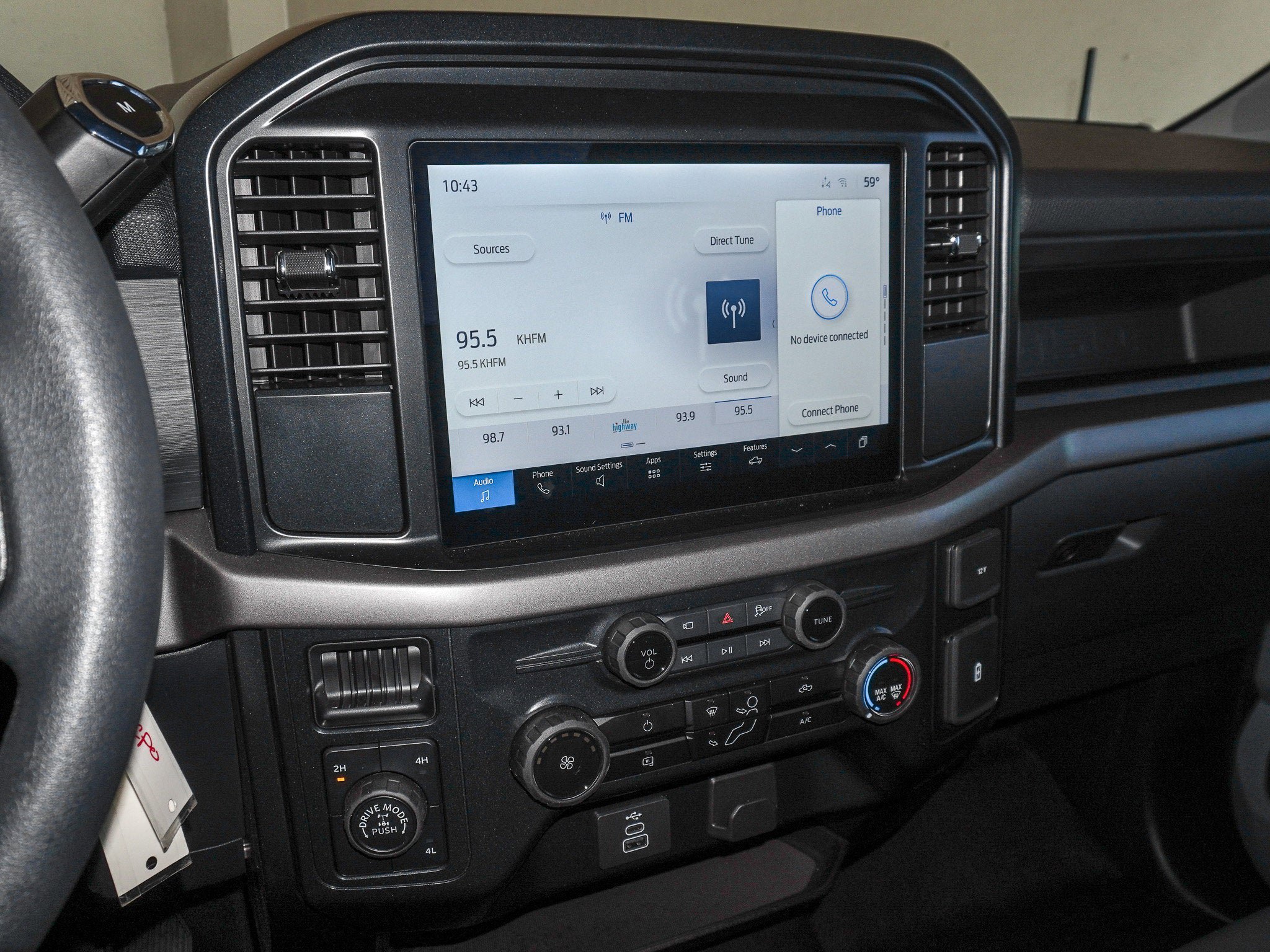 Certified 2025 Ford F150 XL image 27