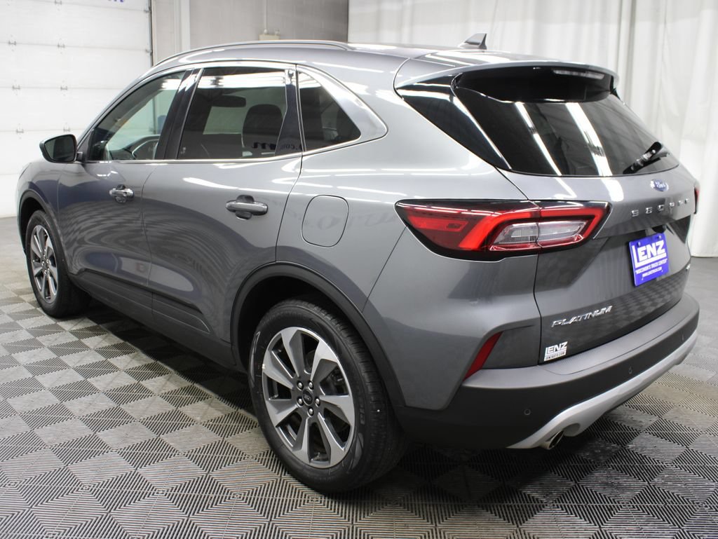 Used 2025 Ford Escape Platinum AWD/4WD image 7