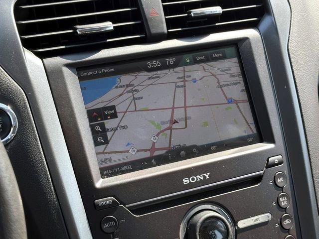 Used 2016 Ford Fusion Titanium AWD/4WD image 26