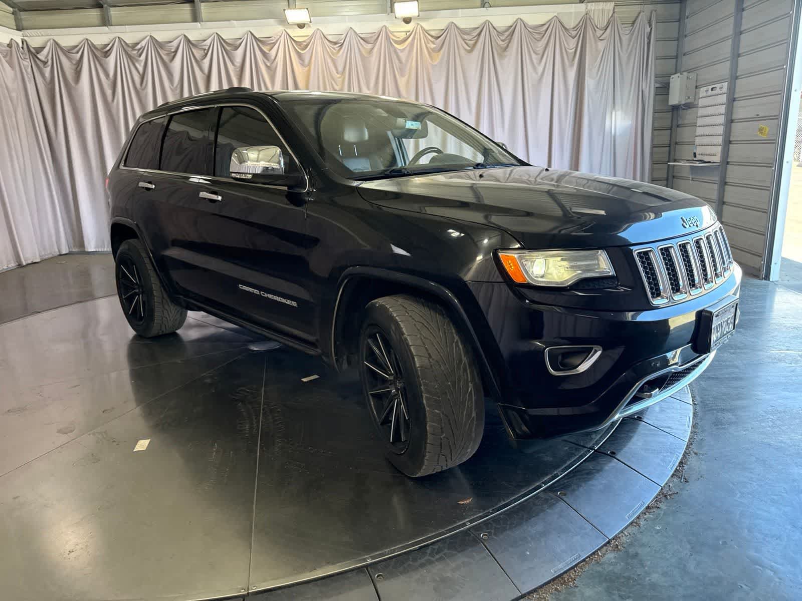Used 2016 Jeep Grand Cherokee Overland RWD video 2