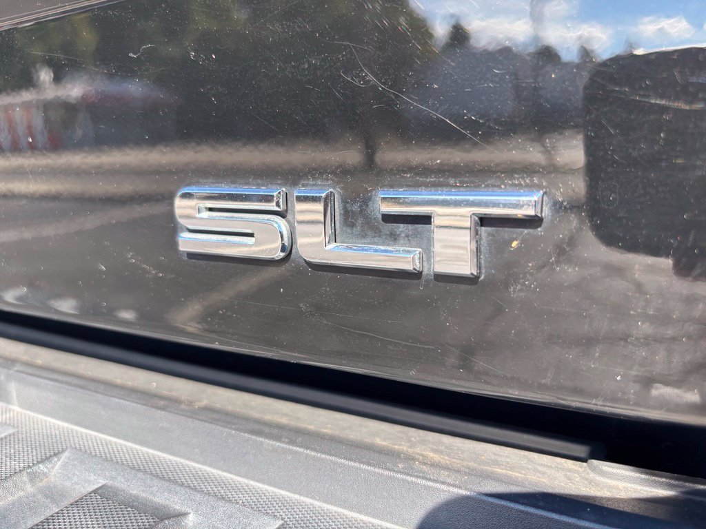 Used 2018 GMC Sierra 1500 SLT AWD/4WD image 40