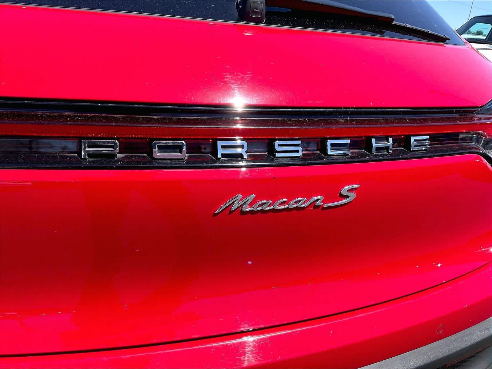 Used 2022 Porsche Macan S AWD/4WD image 10