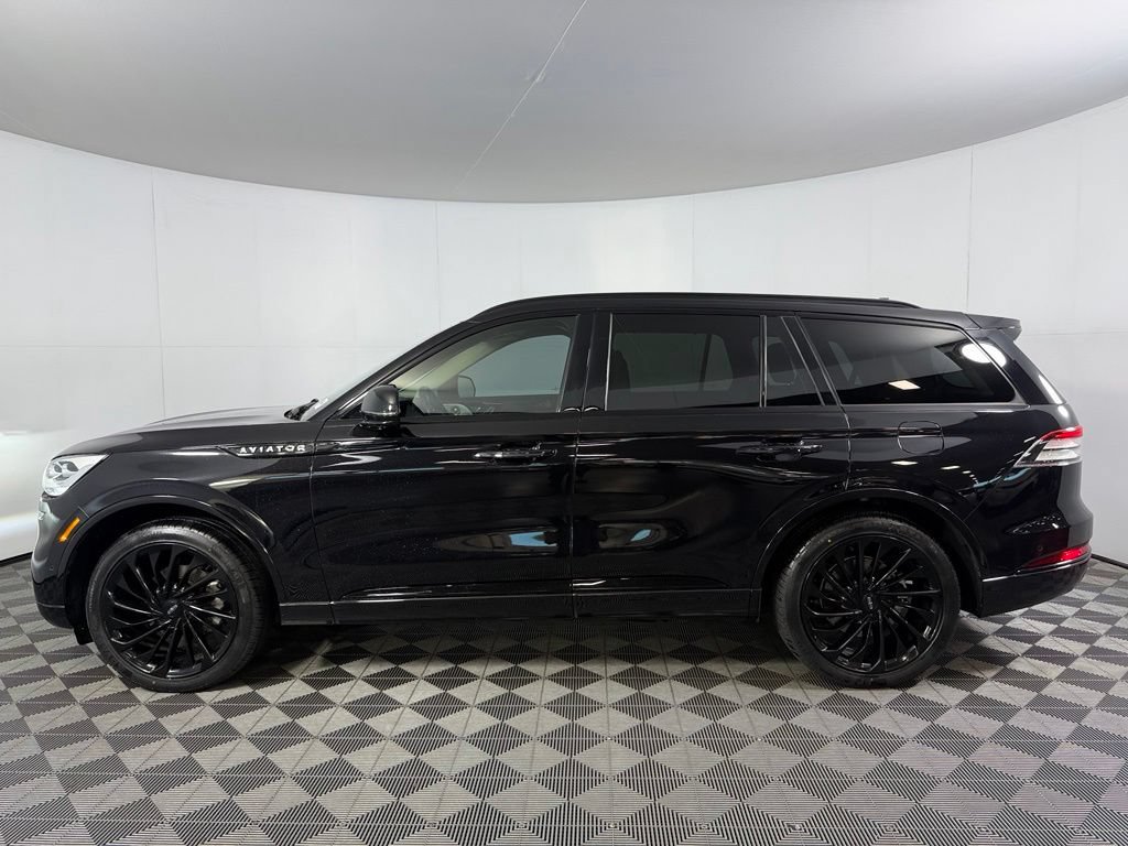 Used 2022 Lincoln Aviator Reserve w/ Equipment Group 201A AWD/4WD image 7