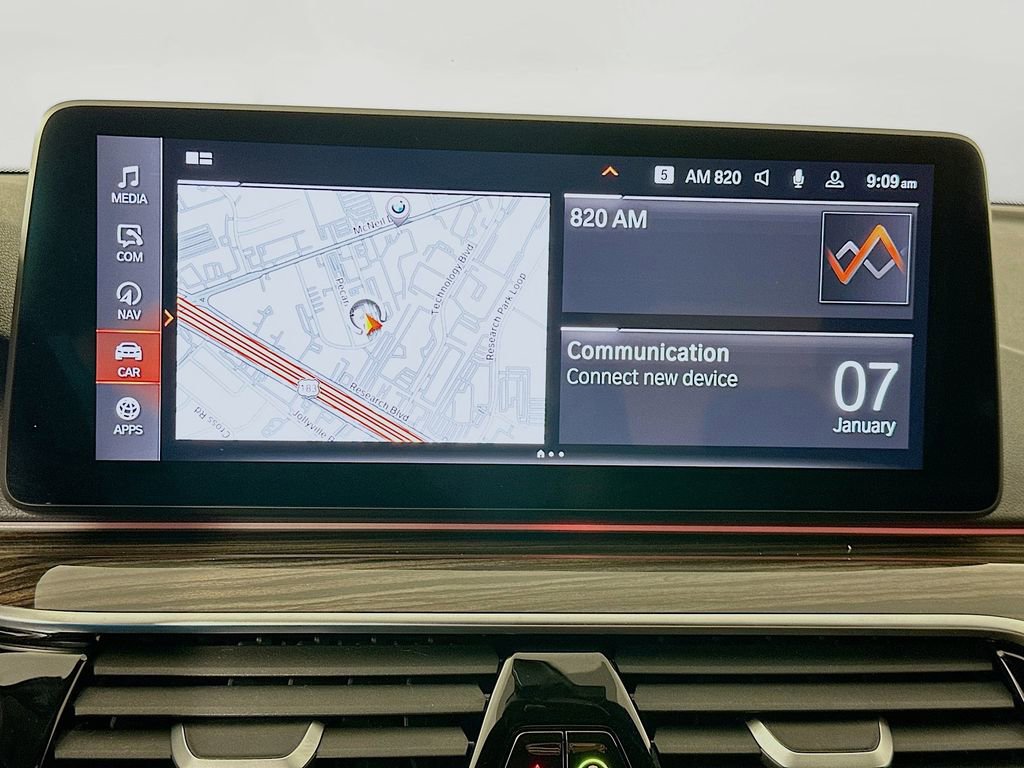 Certified 2023 BMW 540i w/ Premium Package image 15