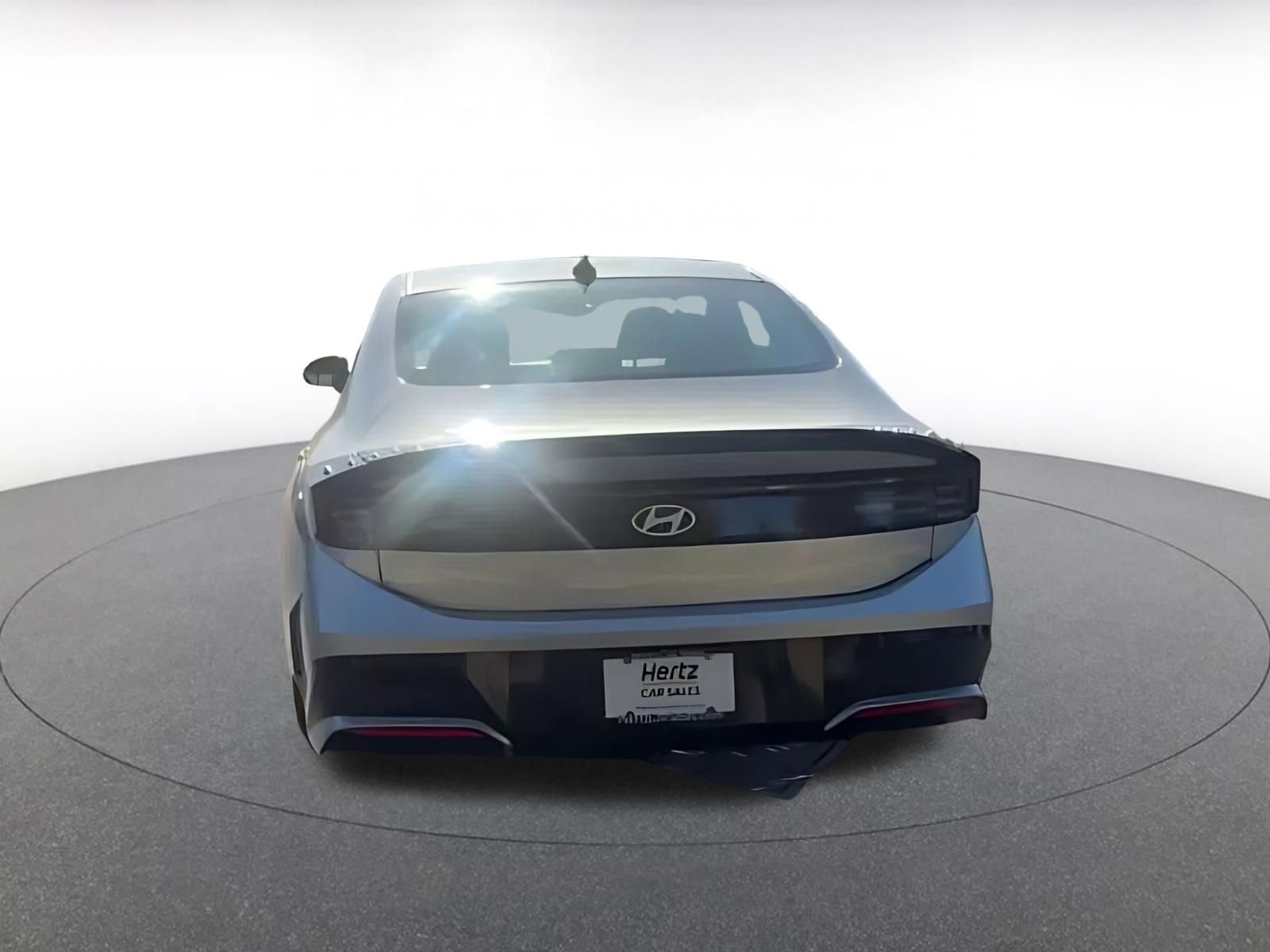 Used 2025 Hyundai Sonata SEL FWD image 16