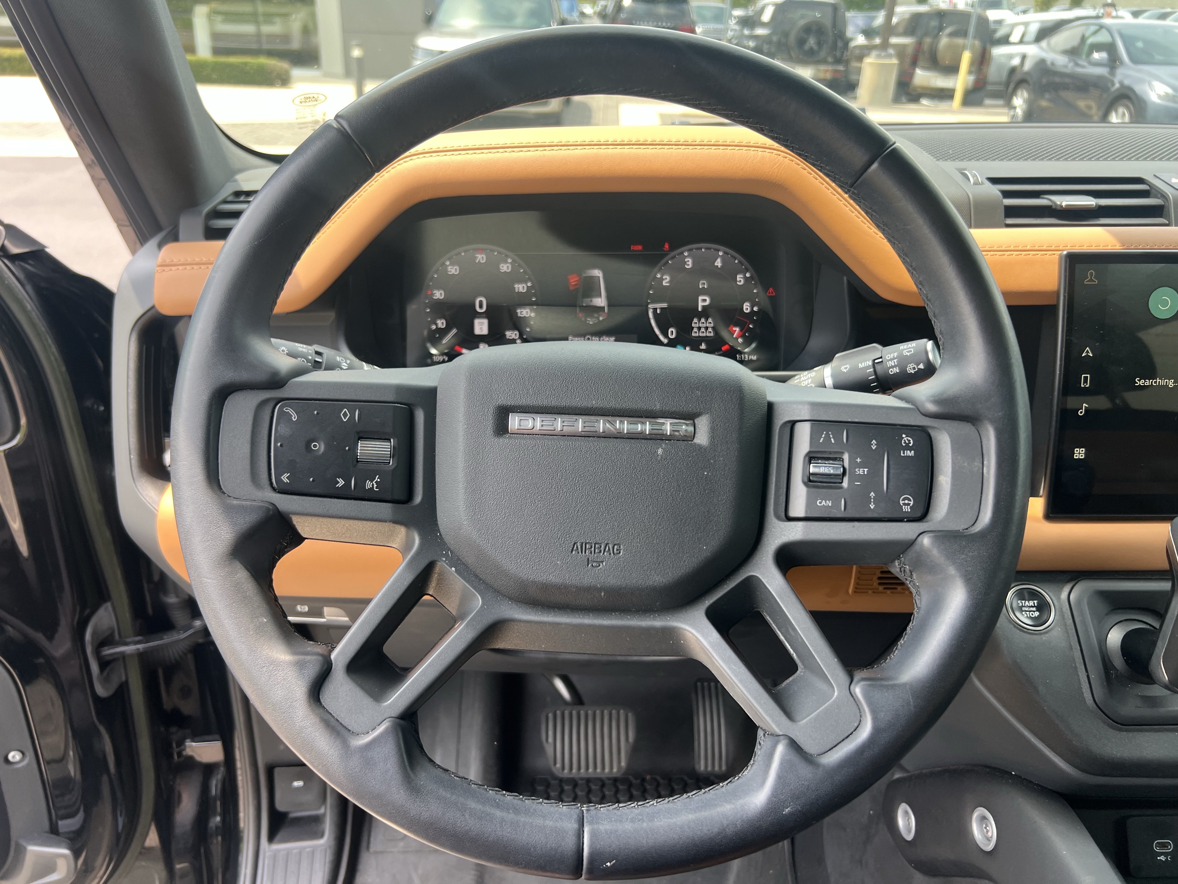 Used 2023 Land Rover Defender 130 X-Dynamic SE AWD/4WD image 19
