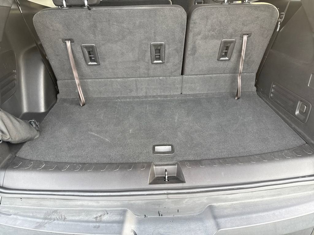 Used 2020 Chevrolet Traverse LS w/ LPO, Cargo Package image 14