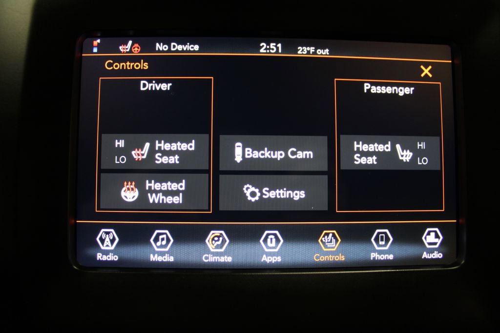 Used 2021 Jeep Cherokee Latitude Plus image 16