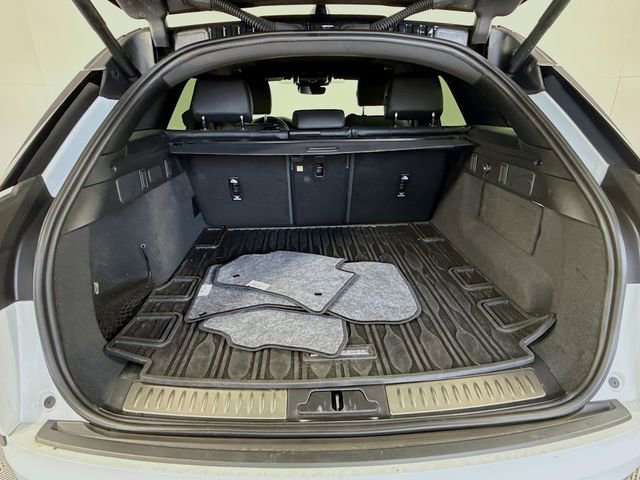 Used 2026 Land Rover Range Rover Velar S image 28