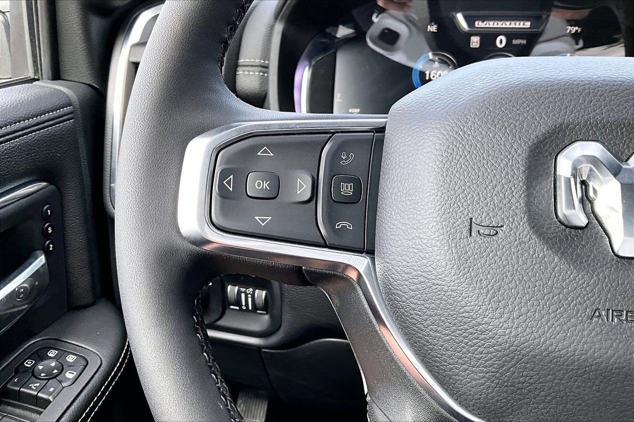 New 2026 RAM 2500 Laramie AWD/4WD image 27