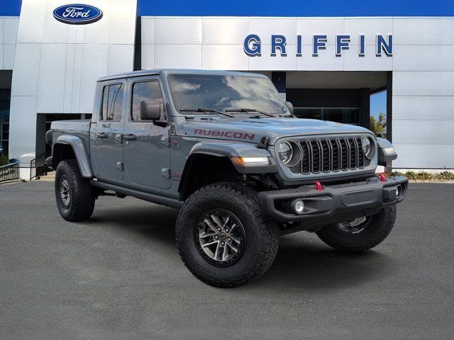 Used 2025 Jeep Gladiator Rubicon w/ Convenience Group AWD/4WD image 1