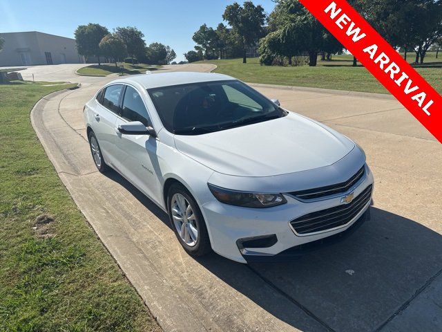 Used 2017 Chevrolet Malibu LT