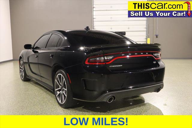Used 2021 Dodge Charger R/T w/ Plus Group RWD image 5
