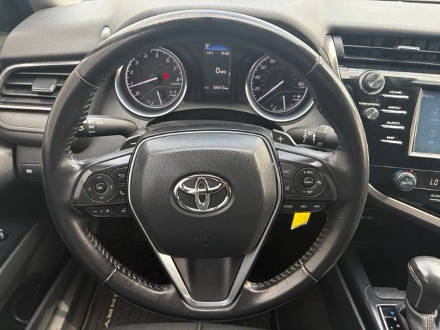 Used 2020 Toyota Camry SE FWD image 24