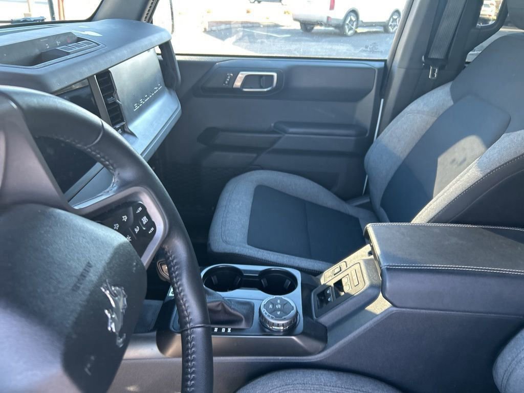 Used 2025 Ford Bronco Big Bend image 10