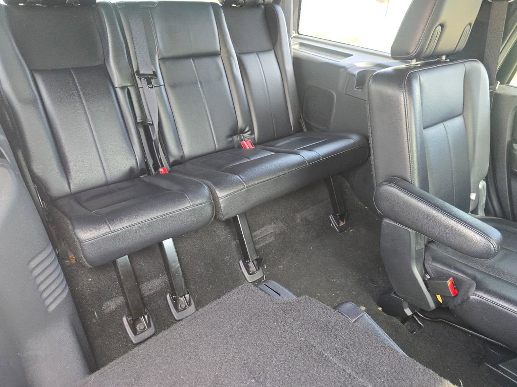 Used 2016 Ford Expedition Limited w/ Equipment Group 301A AWD/4WD image 21
