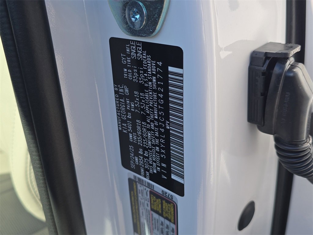 New 2026 Kia Sorento S image 38