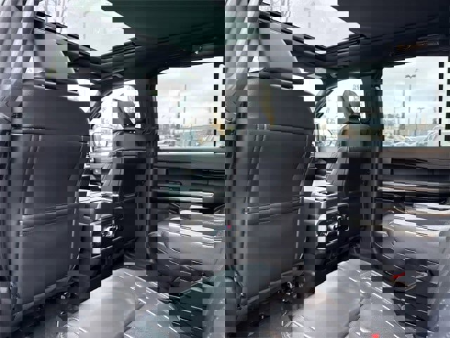 Used 2021 Ford Expedition XLT image 13