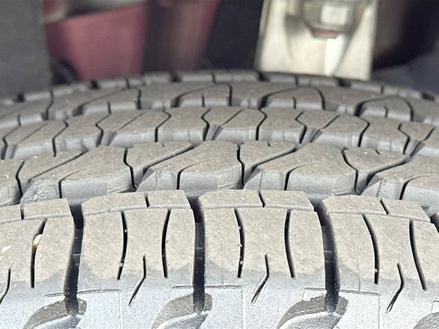Used 2020 Jeep Grand Cherokee Altitude image 34