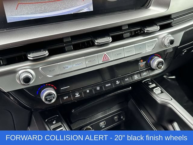 Used 2023 Kia Telluride S AWD/4WD image 6