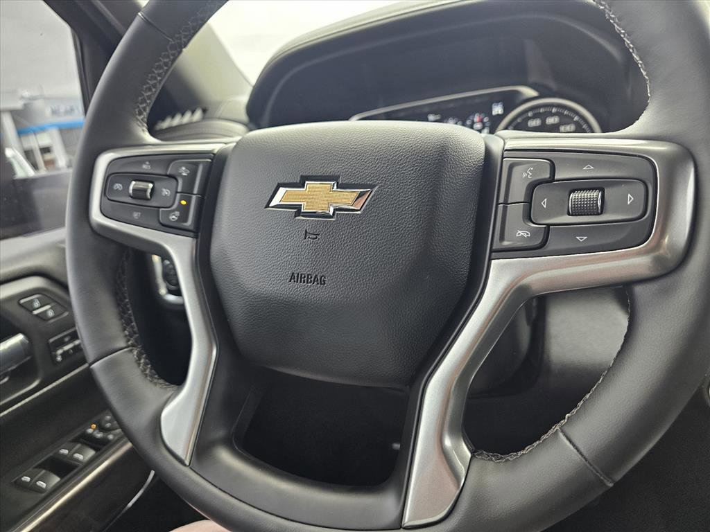 Used 2023 Chevrolet Silverado 3500 LTZ w/ LTZ Premium Package image 17