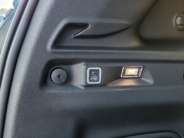 New 2027 Jeep Grand Cherokee L Limited AWD/4WD image 26