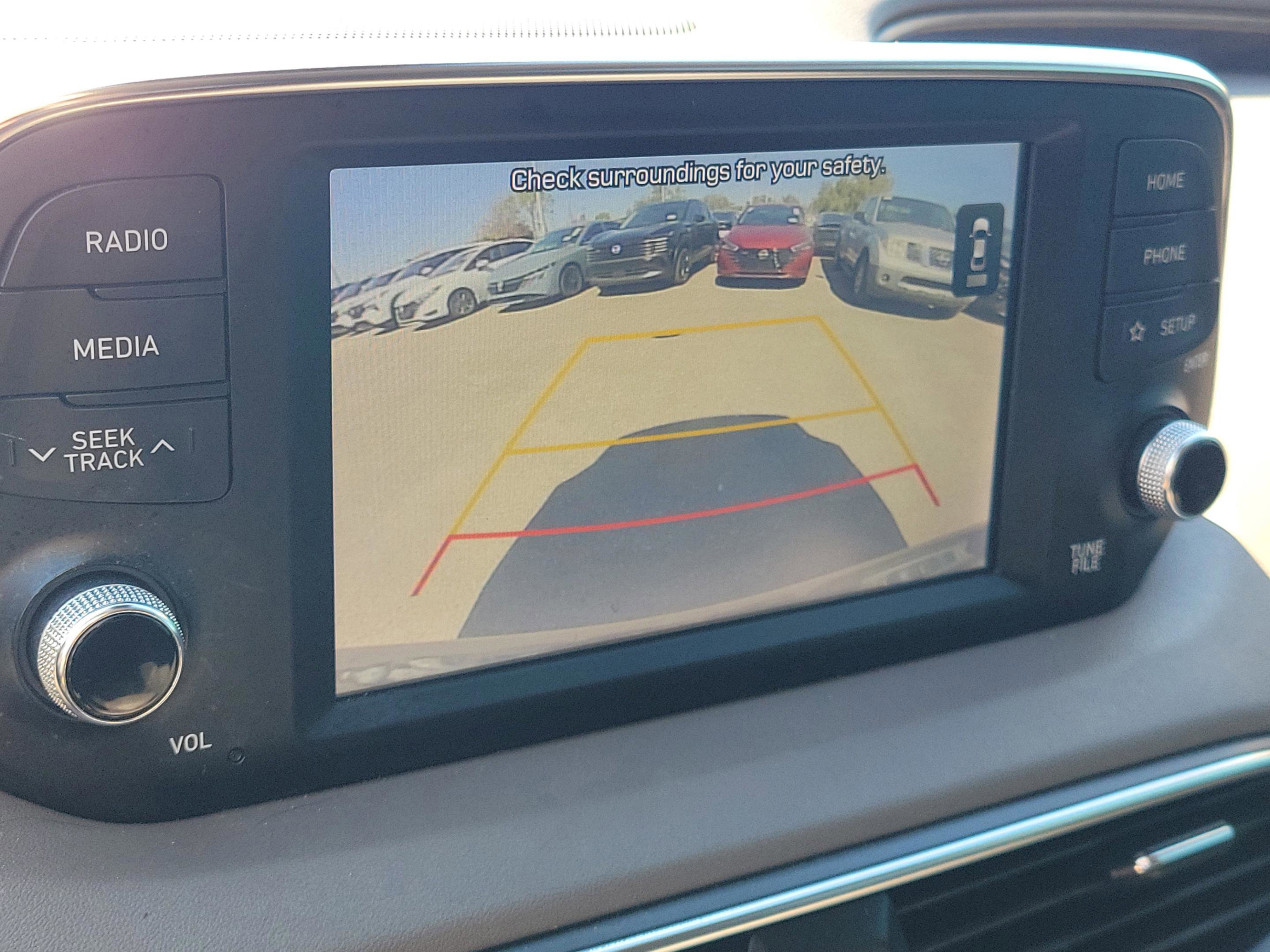 Used 2019 Hyundai Santa Fe SE image 29