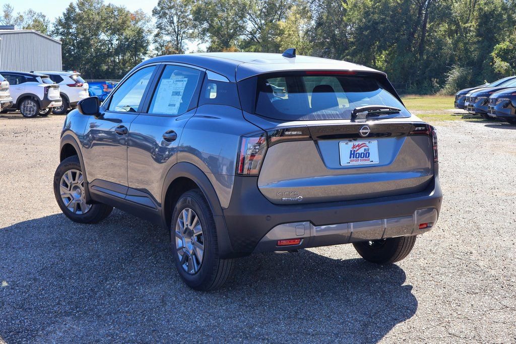 New 2026 Nissan Kicks S image 2