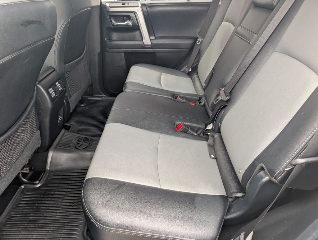 Certified 2020 Toyota 4Runner SR5 Premium w/ Moonroof Package AWD/4WD image 28