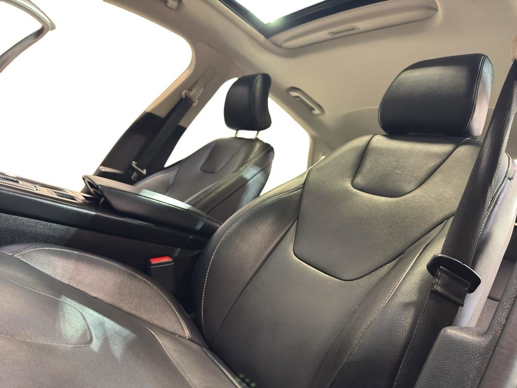 Used 2018 Ford Fusion Titanium AWD/4WD image 14