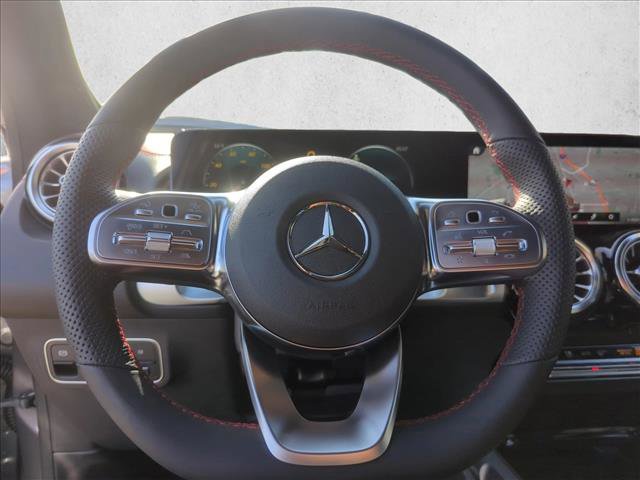 Certified 2023 Mercedes-Benz EQB 300 4MATIC image 17