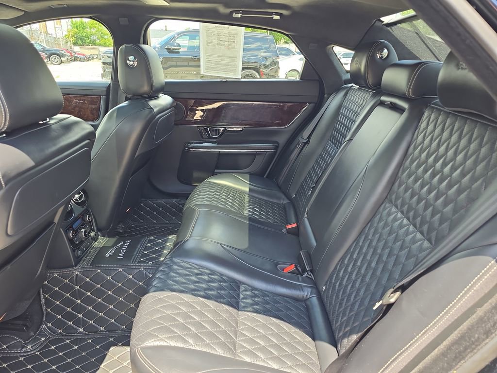 Used 2017 Jaguar XJ L Portfolio AWD/4WD image 9